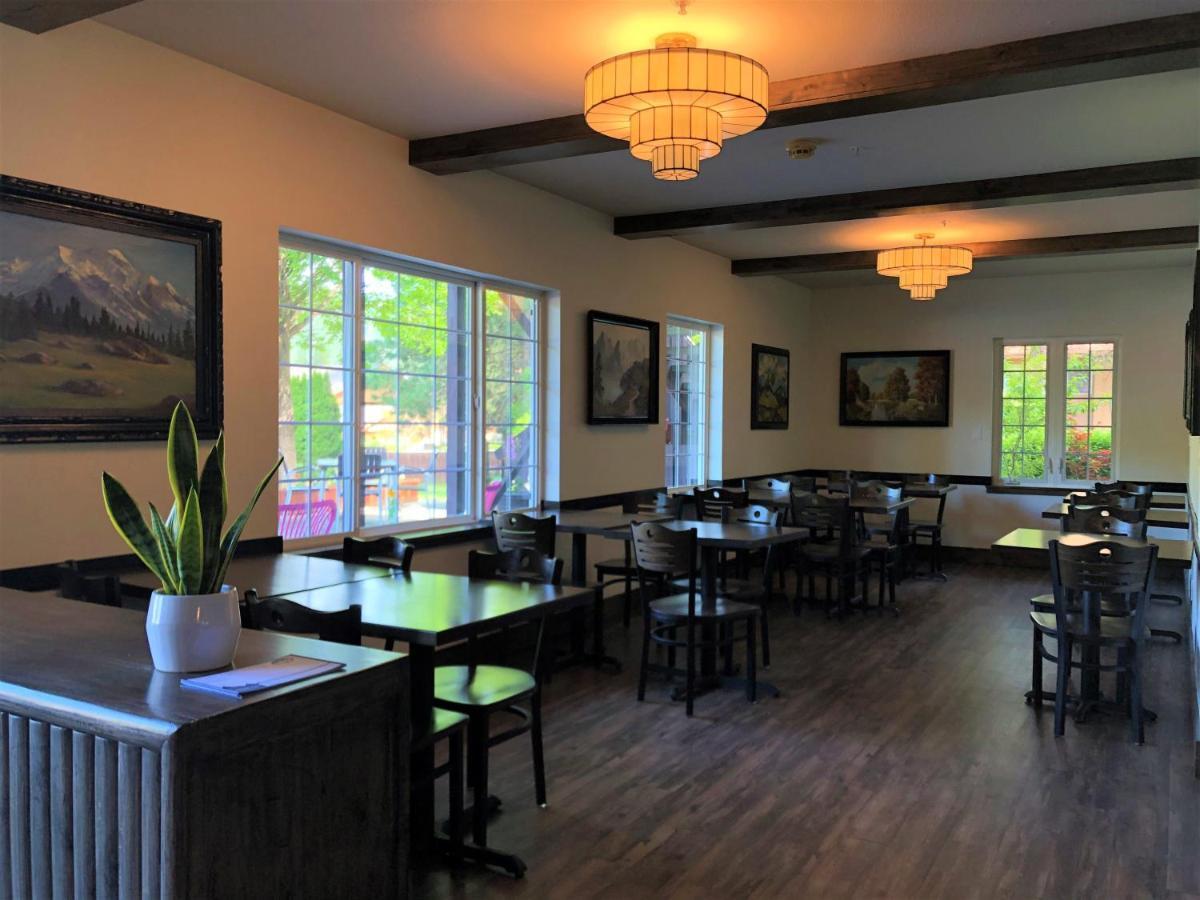 Blue Elk Inn Leavenworth Extérieur photo